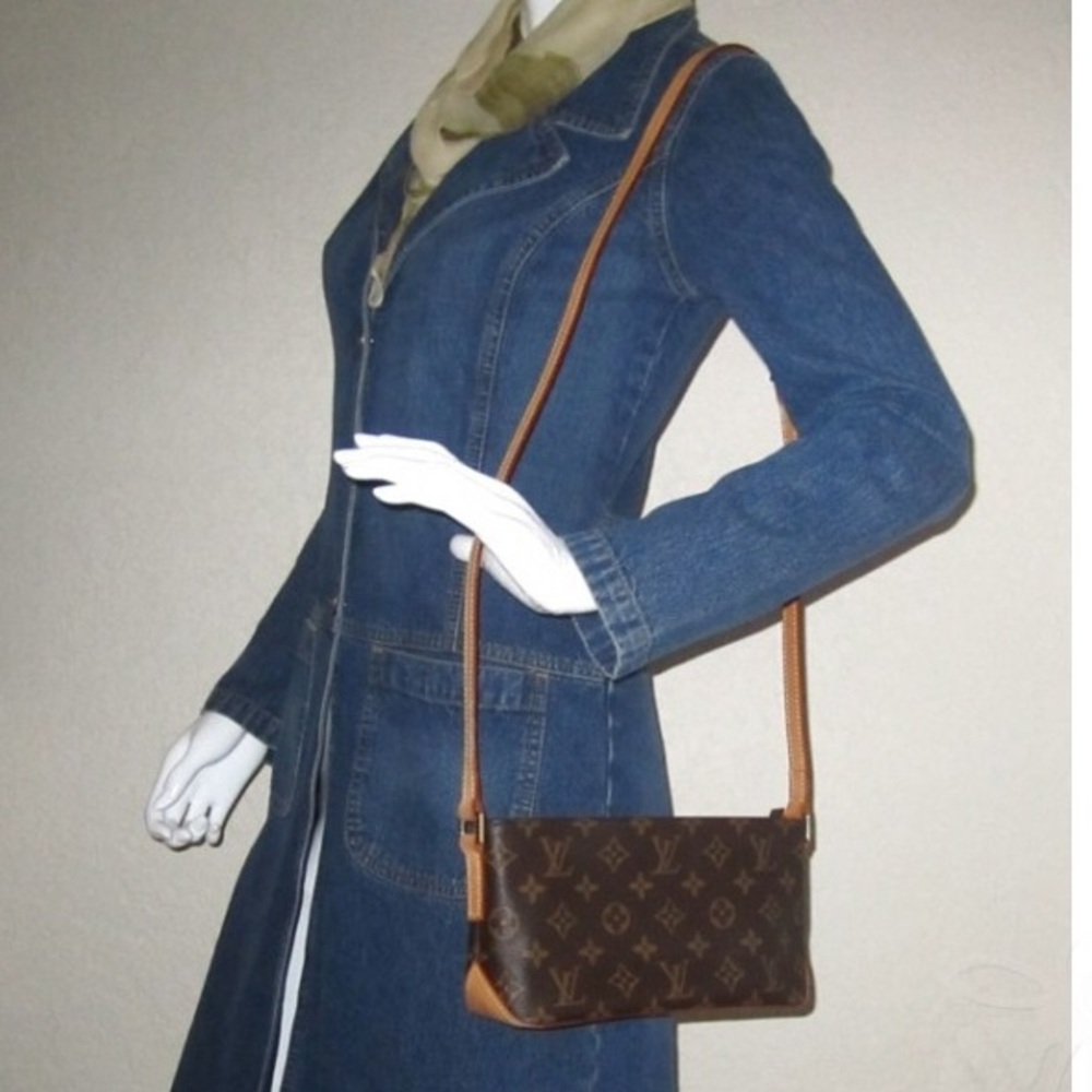 Authentic Louis Vuitton Trotteur Monogram Crossbody VINTAGE